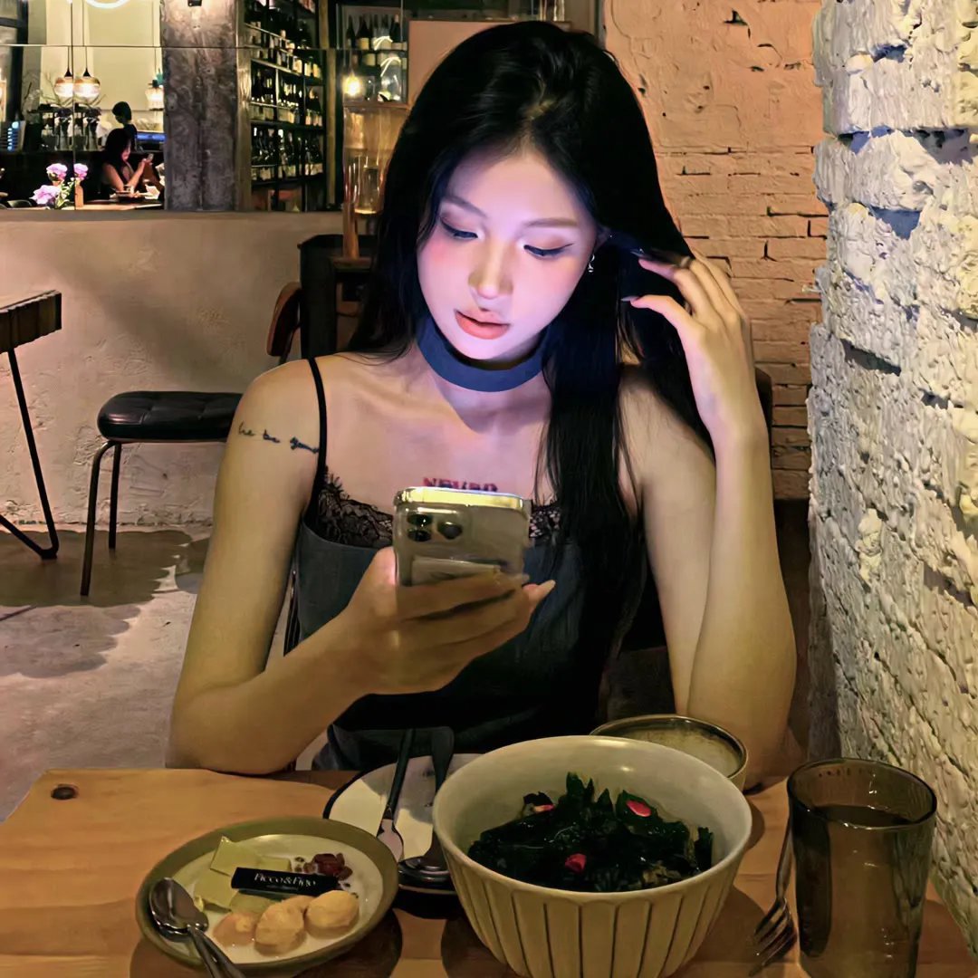 性感食人族